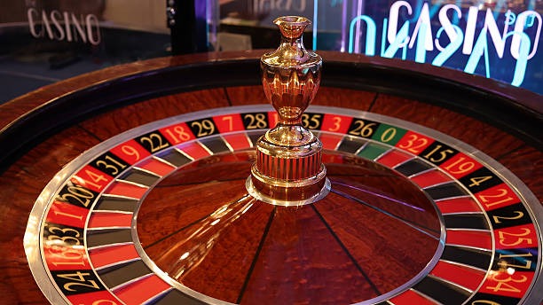 Relax Gaming slot game interface on kakek toto showing paytable and spinning reels